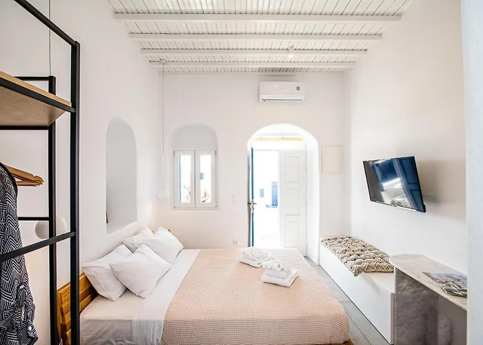 Mykonos House Secrecy , Mykonos Town